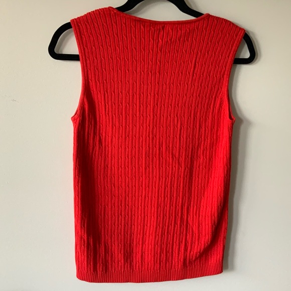 Red Knit Sleeveless Top - Picture 10 of 10